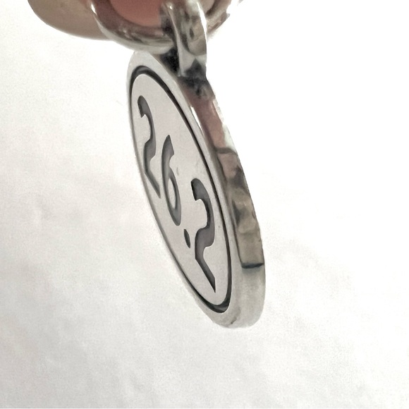 James Avery 26.2 full runner running marathon VERY RARE retired charm or pendant - Picture 2 of 6